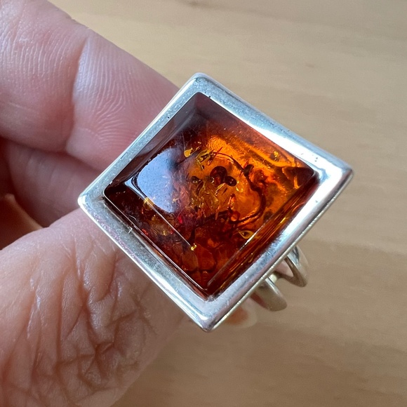 VINTAGE LARGE MODERNIST STATEMENT DESIGNER AMBER RING 925 STERLING SILVER